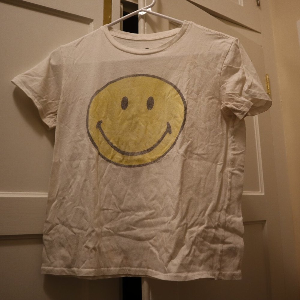 XS Smiley-face shirt
